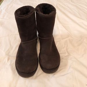 Brown uggs- good condition. Size 7